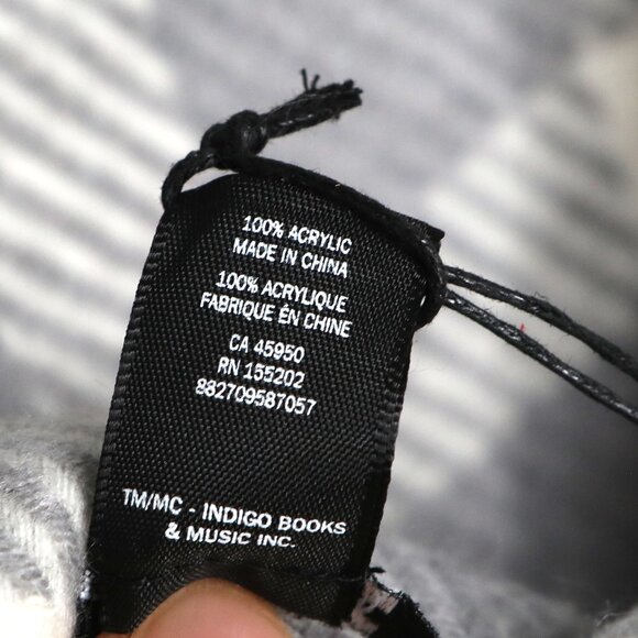 Love & Lore Plaid Oversized Wrap Scarf Shawl Grey White Green Tasseled Office - Picture 6 of 8